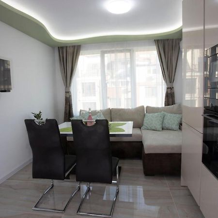 Апартамент За Гости Ивви-2 Apartment Burgas Luaran gambar