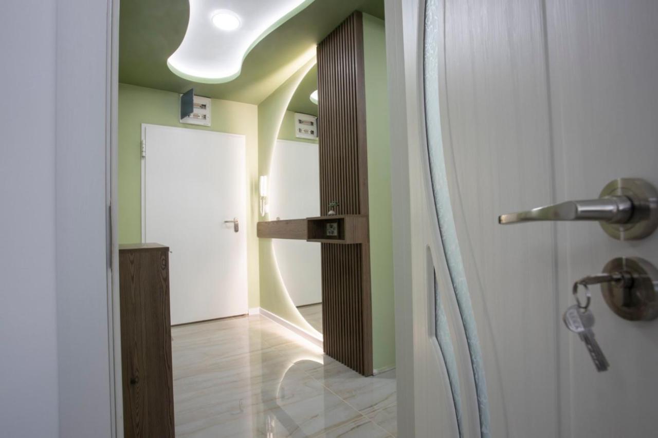 Апартамент За Гости Ивви-2 Apartment Burgas Luaran gambar
